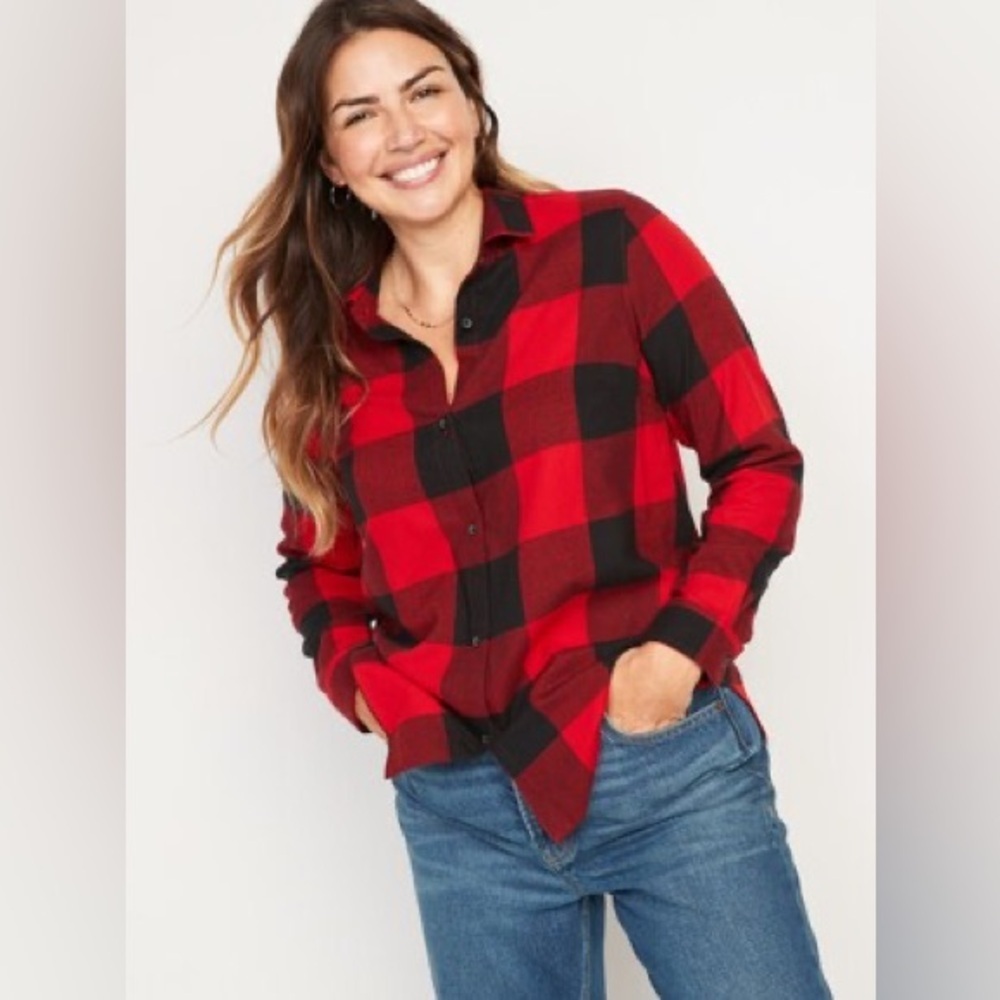 Old Navy The Boyfriend Shirt Flannel Button Down Shirt Size Medium 100% Cotton